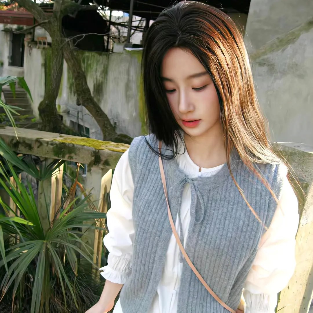 蜘蛛与郁金香